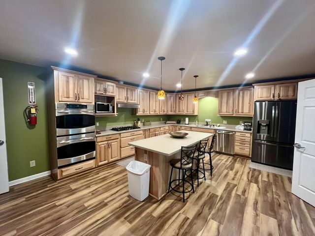 5635 Azalea Cir, Pollock Pines, CA 95726