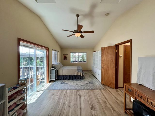 5635 Azalea Cir, Pollock Pines, CA 95726