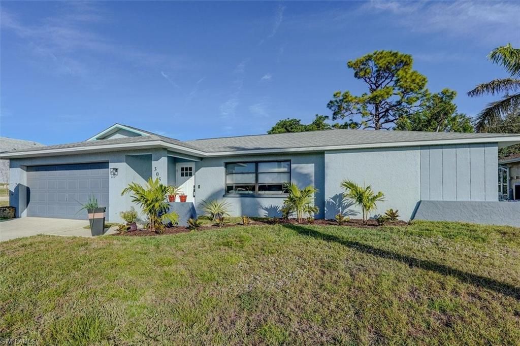 305 SE 14th TER, CAPE CORAL, FL 33990 — photo 2