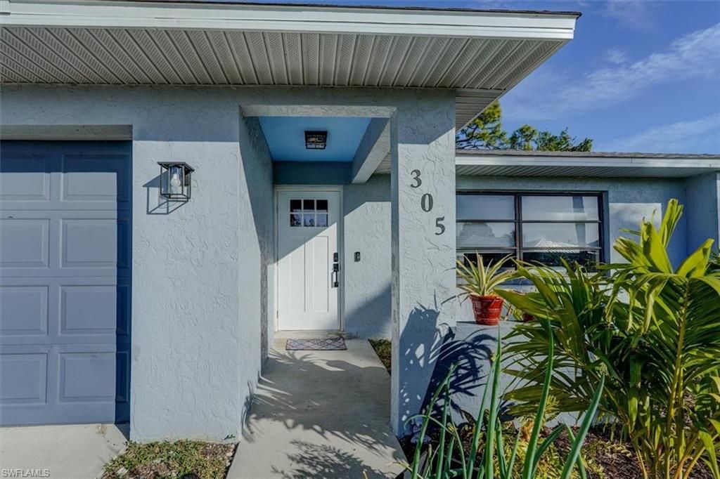 305 SE 14th TER, CAPE CORAL, FL 33990 — photo 4