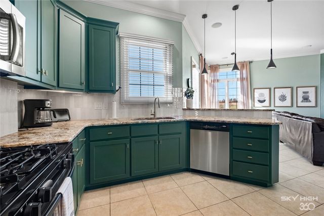 2606 S Everest Avenue, Rogers, AR 72758