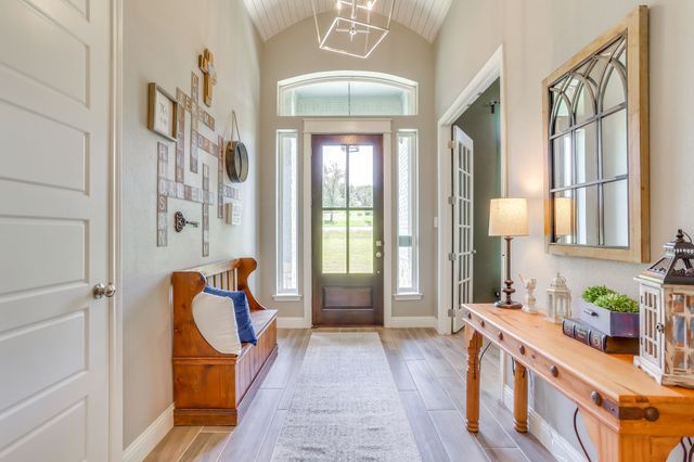 947 Silverleaf Drive, Weatherford, TX 76085