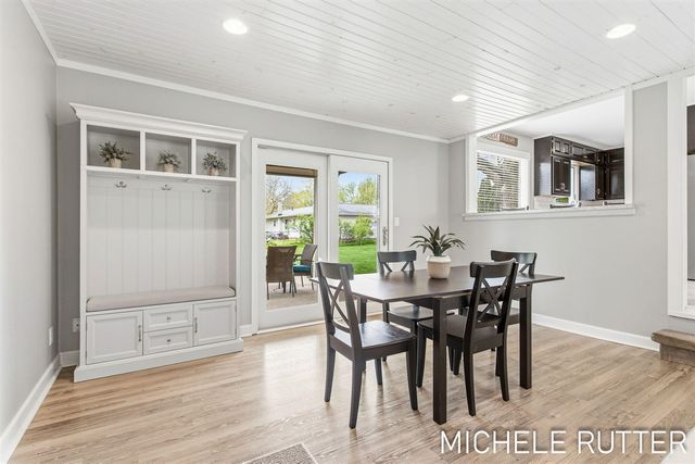 526 Pinecrest Street, Holland, MI 49424