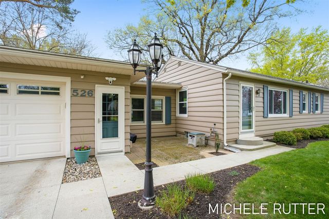 526 Pinecrest Street, Holland, MI 49424