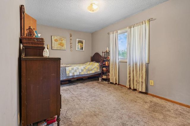 14121 Rosewood Lane N, Dayton, MN 55327