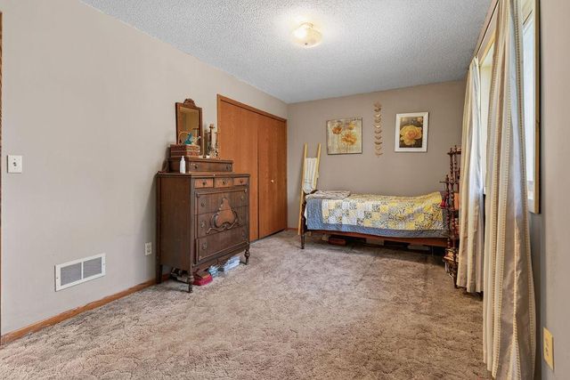 14121 Rosewood Lane N, Dayton, MN 55327