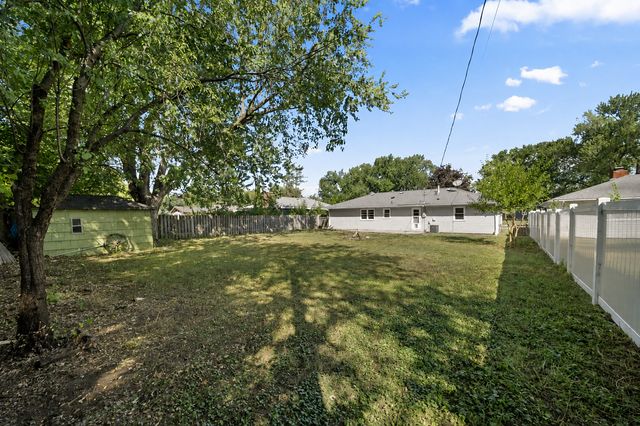 6809 Dudley Avenue N, Crystal, MN 55428