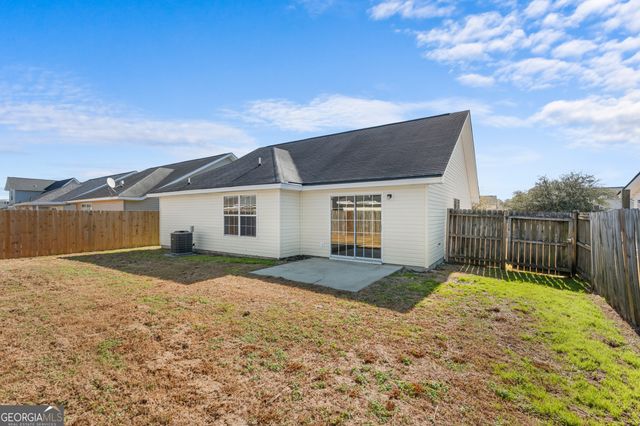 7 Halyard Drive, Port Wentworth, GA 31407