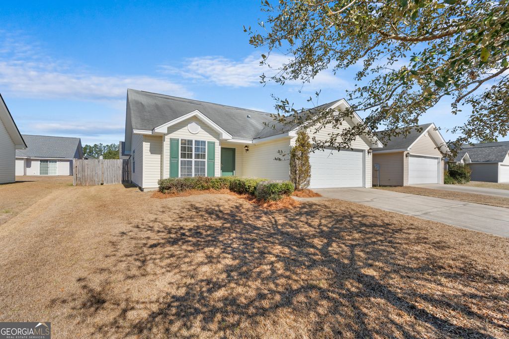 7 Halyard Drive, Port Wentworth, GA 31407