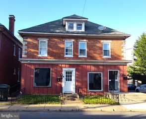 144 FAIRGROUND AVENUE, Hagerstown, MD 21740