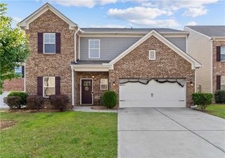 1742 Weatherbrook Circle, Lawrenceville, GA 30043