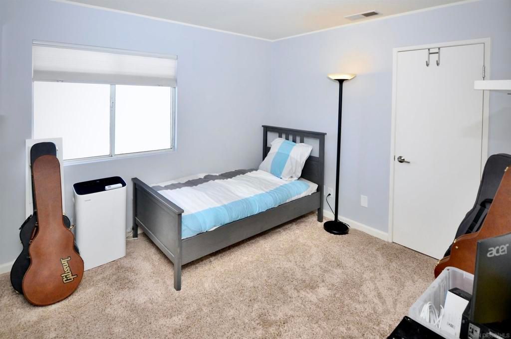 Image 28 of property listing at 11072 Ivy Hill Dr., San Diego, CA 92131