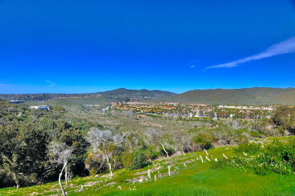 Image 37 of property listing at 11072 Ivy Hill Dr., San Diego, CA 92131