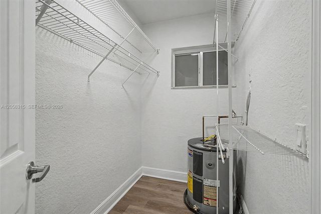 25 Menores Avenue 08, Coral Gables, FL 33134