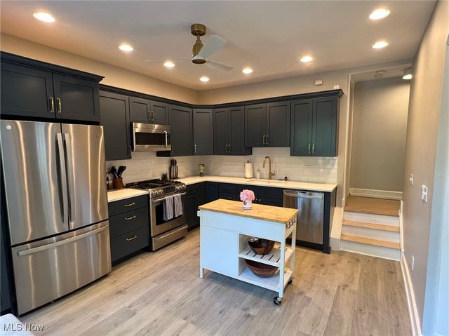 2877 Hampshire Road, Cleveland Heights, OH 44118