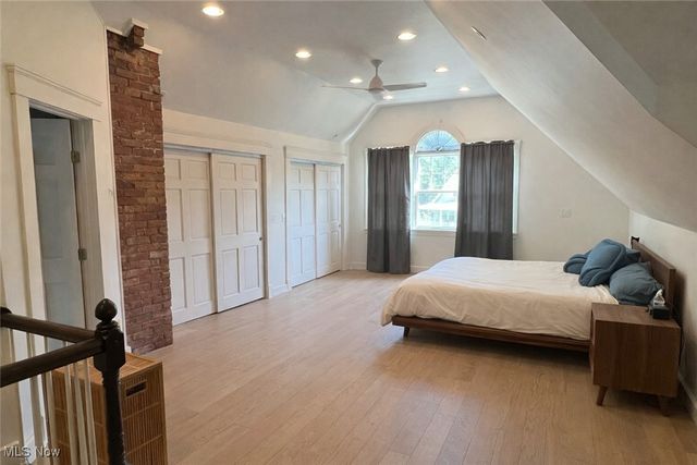 2877 Hampshire Road, Cleveland Heights, OH 44118