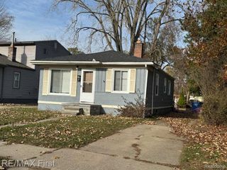 2539 Waltz Avenue, Warren, MI 48091