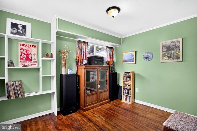 63 LINDEN AVE, Bellmawr, NJ 08031