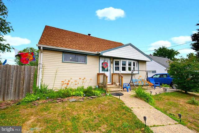 63 LINDEN AVE, Bellmawr, NJ 08031