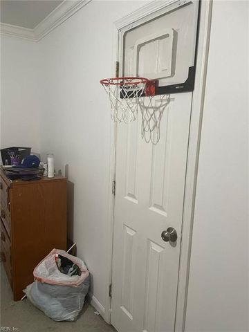 240 Rushlake CT, Newport News, VA 23602