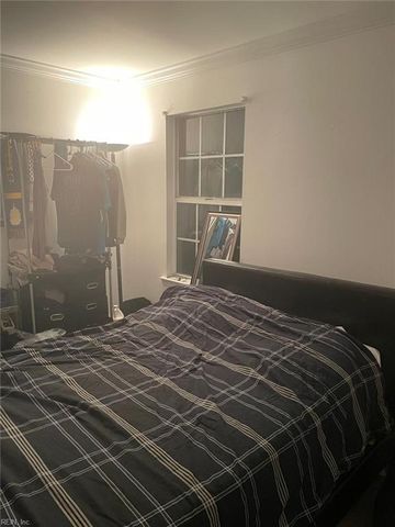 240 Rushlake CT, Newport News, VA 23602