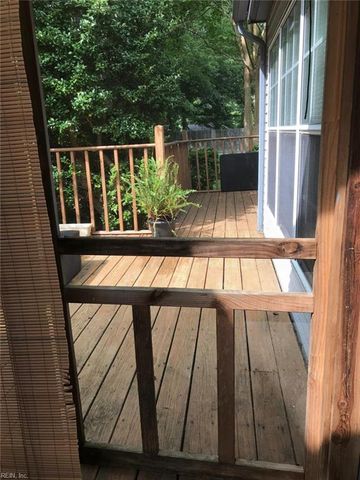 240 Rushlake CT, Newport News, VA 23602