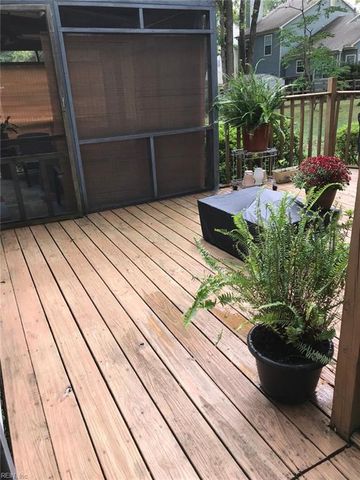 240 Rushlake CT, Newport News, VA 23602