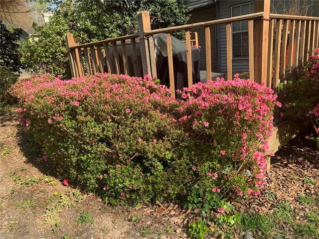 240 Rushlake CT, Newport News, VA 23602