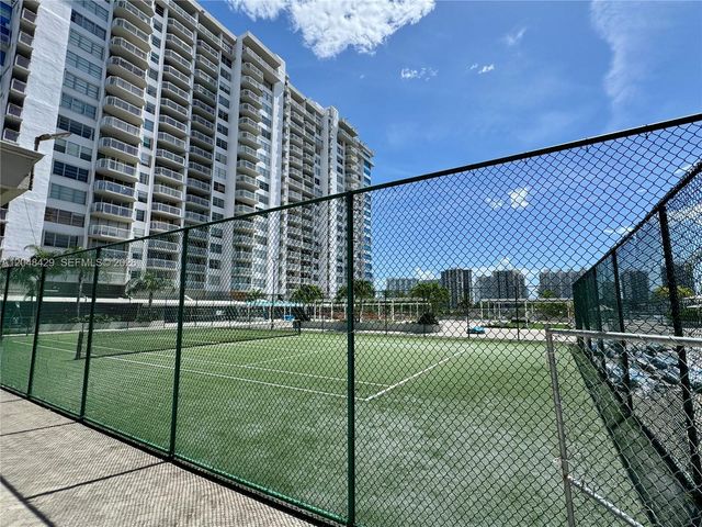 18011 Biscayne Boulevard 1802, Aventura, FL 33160
