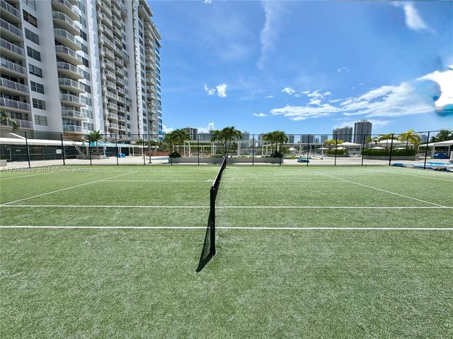 18011 Biscayne Boulevard 1802, Aventura, FL 33160