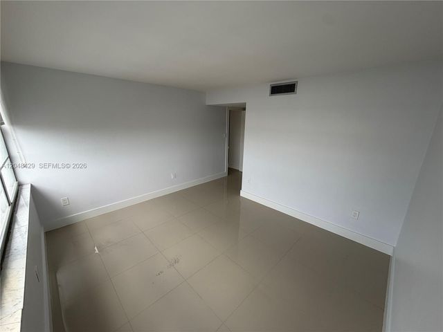 18011 Biscayne Boulevard 1802, Aventura, FL 33160