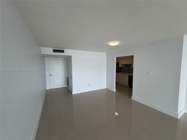 18011 Biscayne Boulevard 1802, Aventura, FL 33160