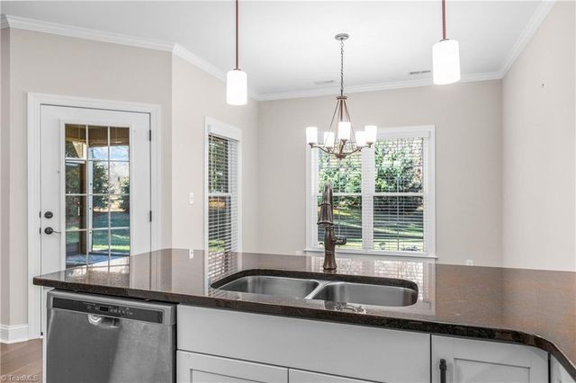 103 Park Place, King, NC 27021