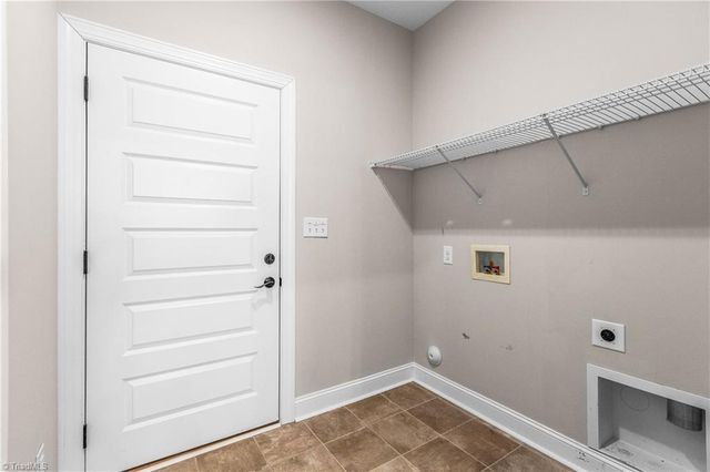 103 Park Place, King, NC 27021