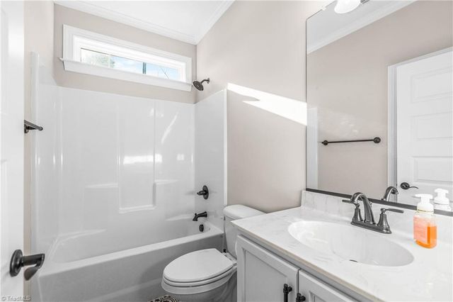 103 Park Place, King, NC 27021