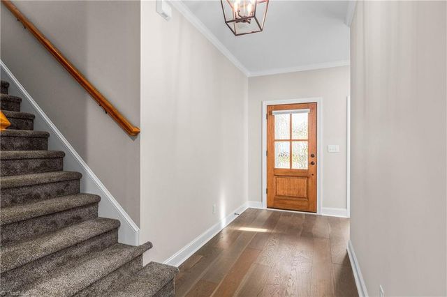 103 Park Place, King, NC 27021