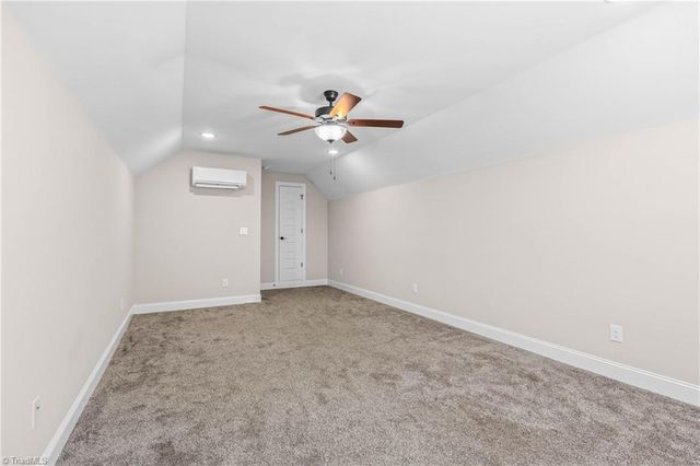 103 Park Place, King, NC 27021