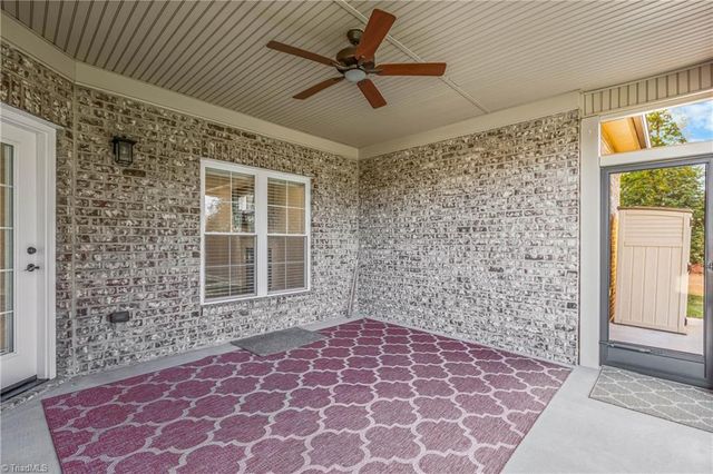 103 Park Place, King, NC 27021