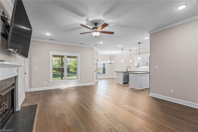 103 Park Place, King, NC 27021