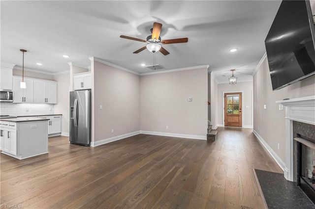 103 Park Place, King, NC 27021