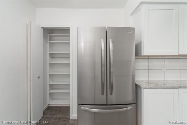 5595 Old Orchard Trail, Orchard Lake, MI 48324