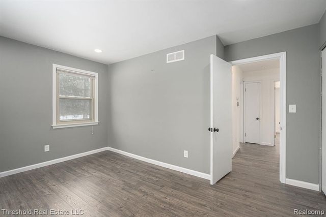 5595 Old Orchard Trail, Orchard Lake, MI 48324