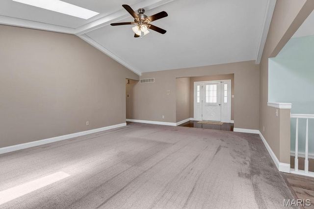20 Silverdale Court, St Charles, MO 63303