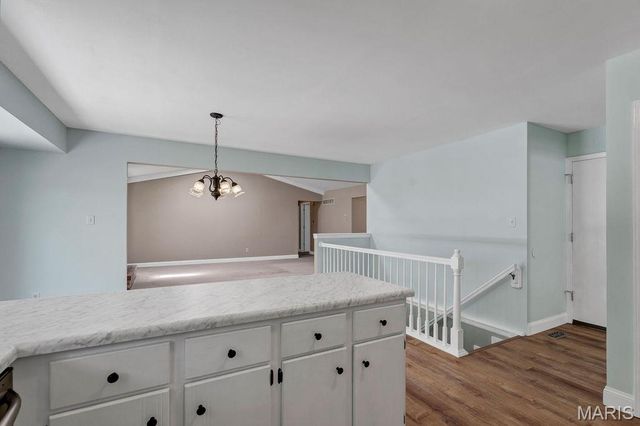 20 Silverdale Court, St Charles, MO 63303