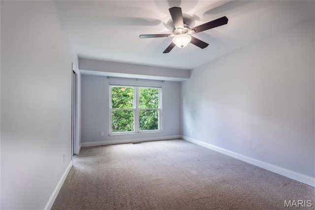20 Silverdale Court, St Charles, MO 63303