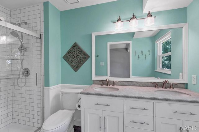 20 Silverdale Court, St Charles, MO 63303
