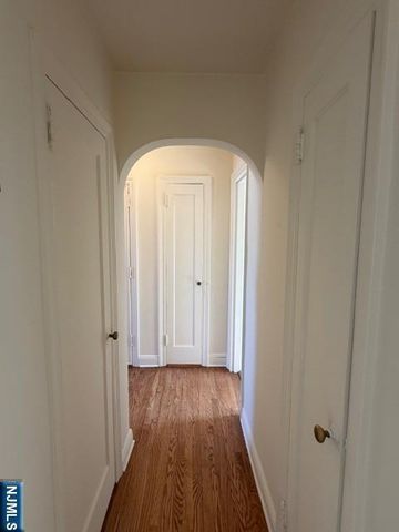 735 Elm Avenue 5F, Teaneck, NJ 07666