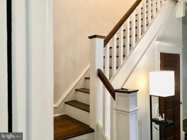 614 WYNNEWOOD RD, Philadelphia, PA 19151