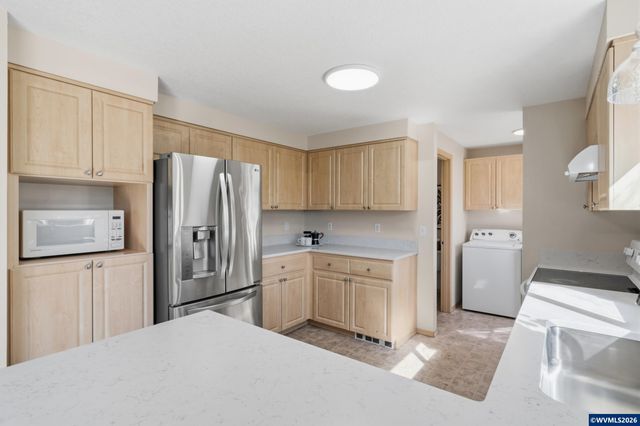 5276 SW Meridian Pl, Corvallis, OR 97333