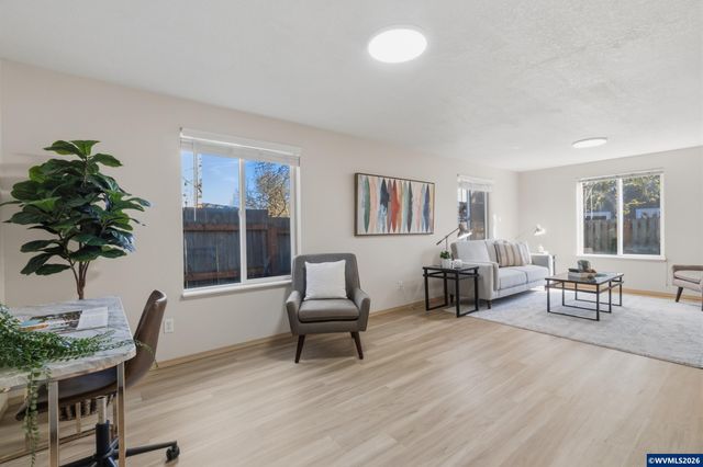 5276 SW Meridian Pl, Corvallis, OR 97333